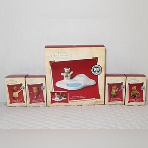Hallmark 2002 HOLLYDAY HILL Snow Cub Club Complete Set